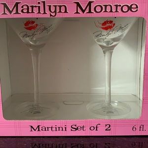 NEW Marilyn Monroe Martini Glasses set of Two